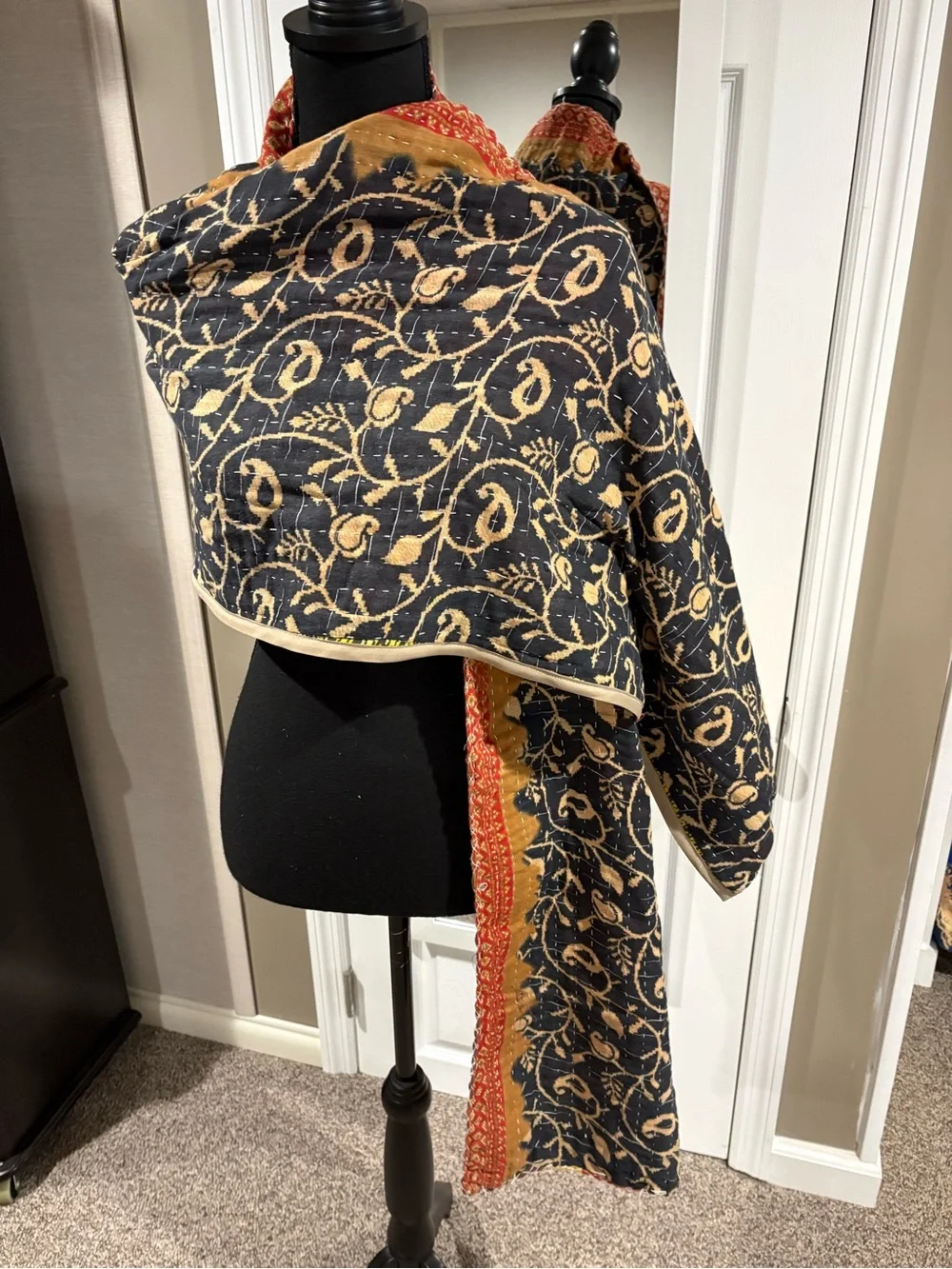 N/A beautiful shawl